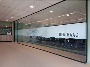 Raamfolie vergaderruimte en spreekkamer