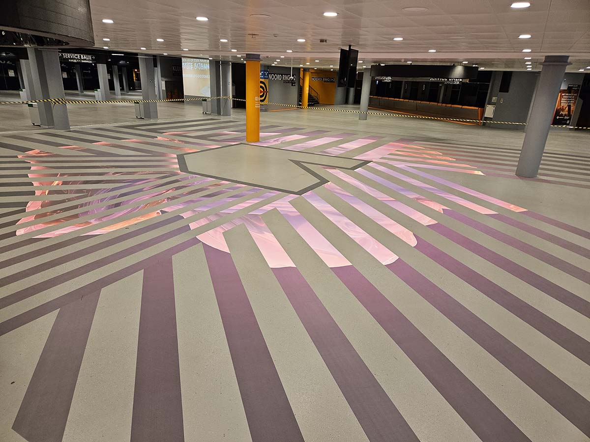 Professionele vloerbestickering op maat aangebracht in de Ziggo Dome
